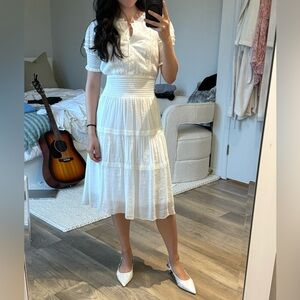 Boho white midi dress and short sleeves